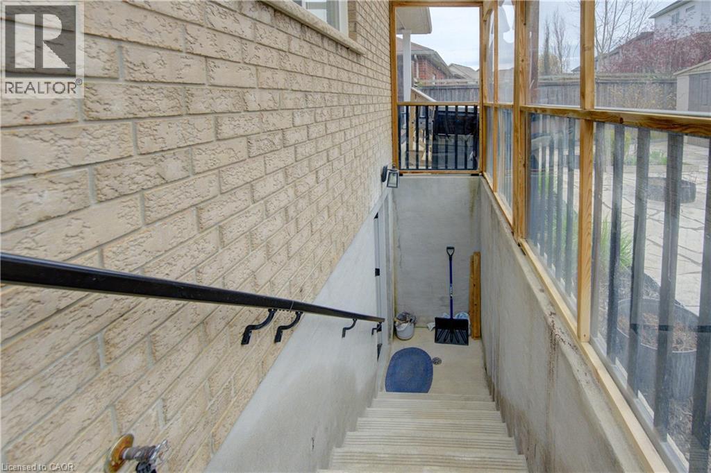 369 Zeller Drive, Kitchener, Ontario  N2A 0A3 - Photo 30 - 40828204