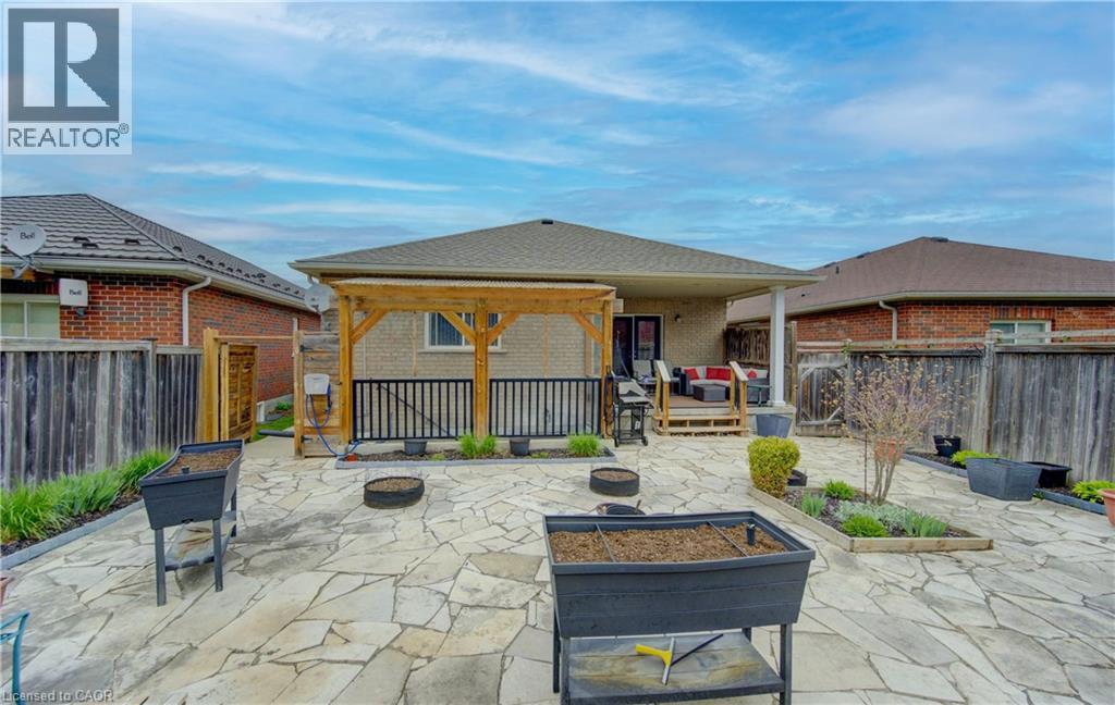 369 Zeller Drive, Kitchener, Ontario  N2A 0A3 - Photo 42 - 40828204