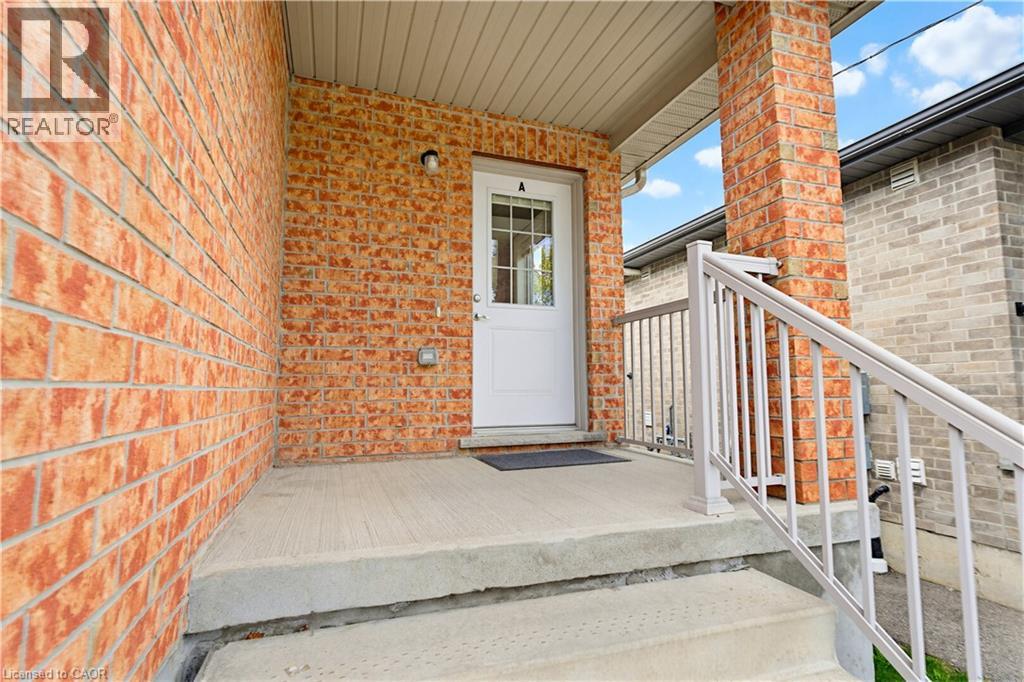 399 Greenfield Avenue, Kitchener, Ontario  N2C 1E6 - Photo 5 - 40828492