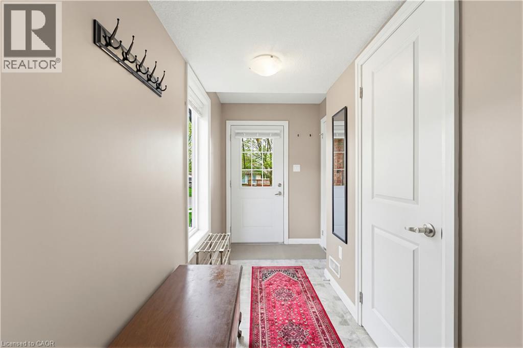 399 Greenfield Avenue, Kitchener, Ontario  N2C 1E6 - Photo 6 - 40828492