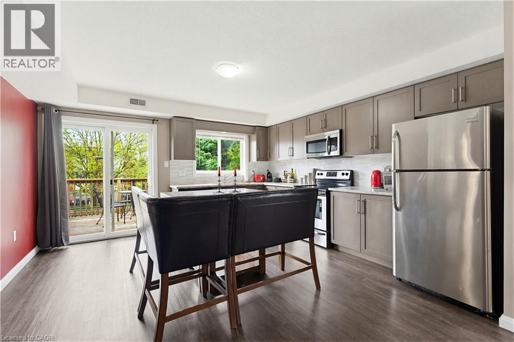 399 Greenfield Avenue, Kitchener, Ontario  N2C 1E6 - Photo 9 - 40828476
