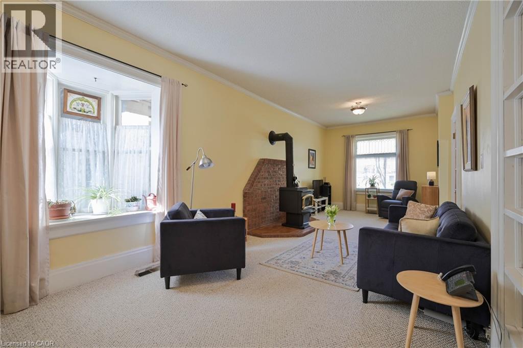 25 Ahrens Street W, Kitchener, Ontario  N2H 4B6 - Photo 11 - 40826508