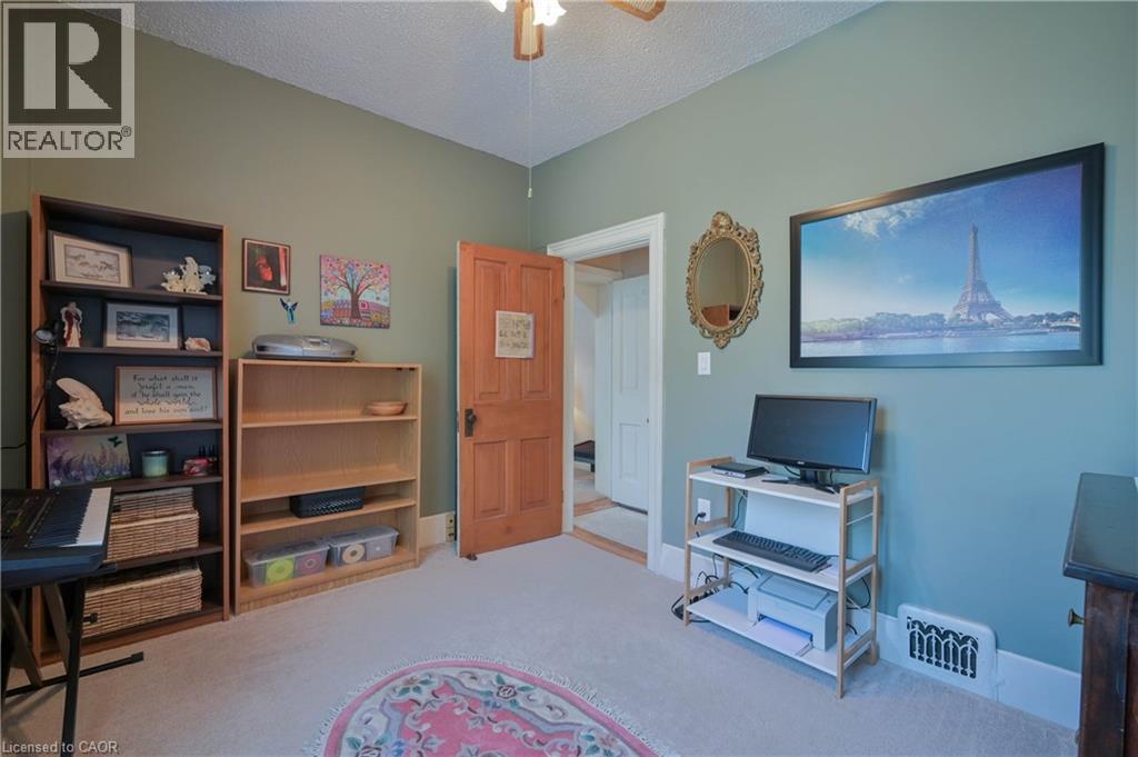 25 Ahrens Street W, Kitchener, Ontario  N2H 4B6 - Photo 20 - 40826508