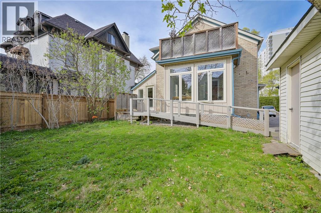 25 Ahrens Street W, Kitchener, Ontario  N2H 4B6 - Photo 33 - 40826508