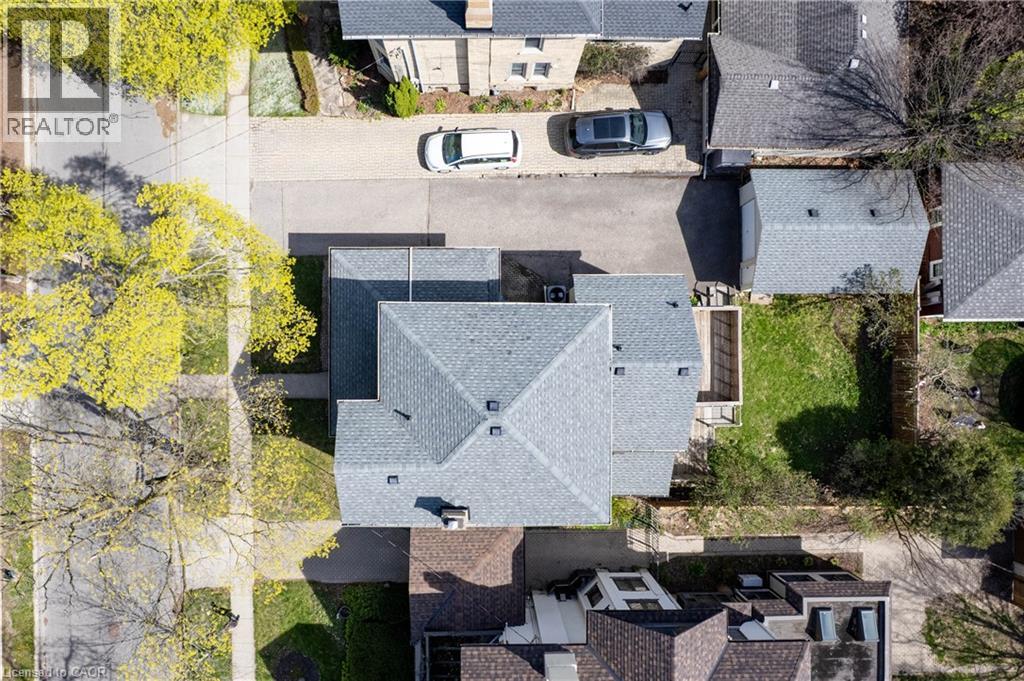 25 Ahrens Street W, Kitchener, Ontario  N2H 4B6 - Photo 40 - 40826508