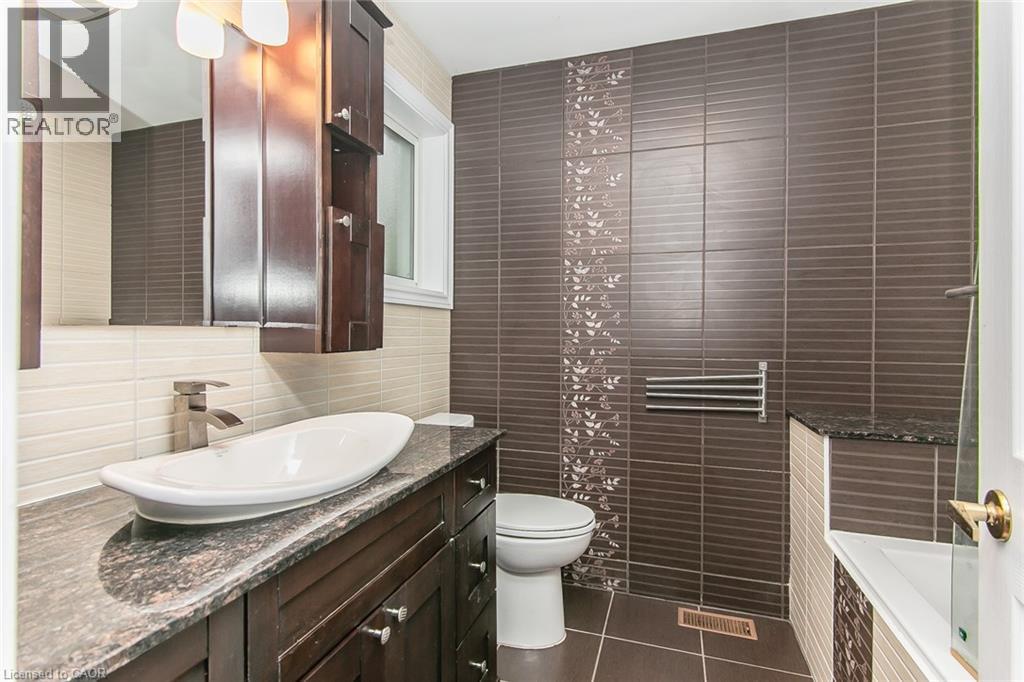 1774 Old Mill Road, Kitchener, Ontario  N2P 1Z5 - Photo 18 - 40826027