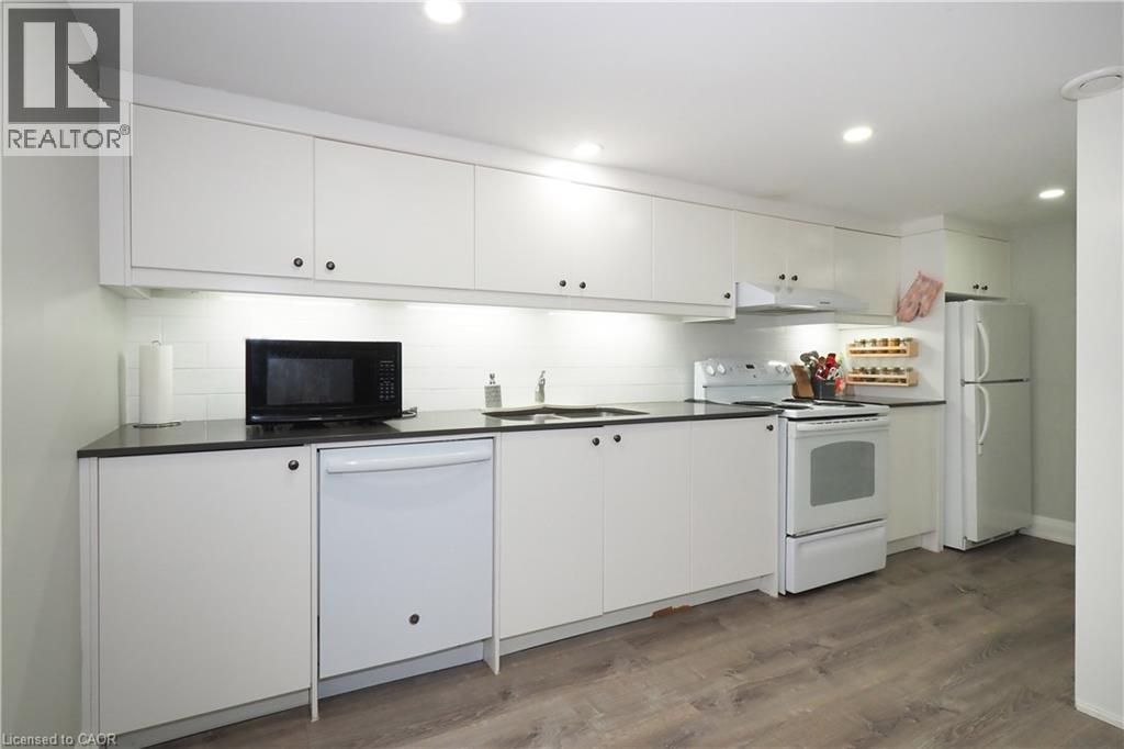 196 Vermont Street Unit# Lower, Waterloo, Ontario  N2J 2M8 - Photo 13 - 40828919