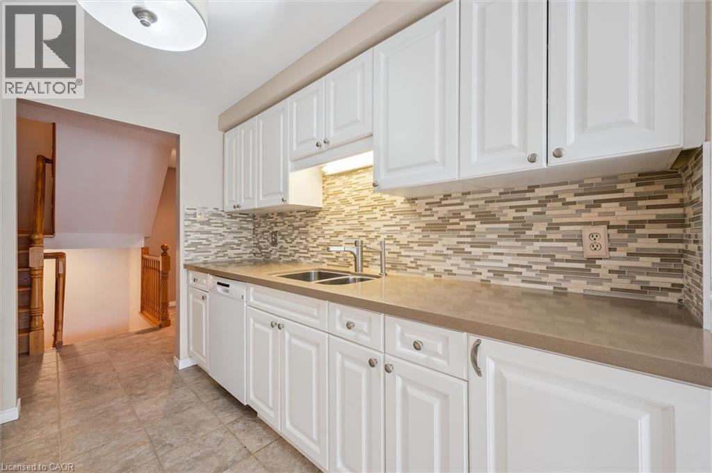 496 Beechwood Drive Unit# 1, Waterloo, Ontario  N2T 2C4 - Photo 14 - 40828781
