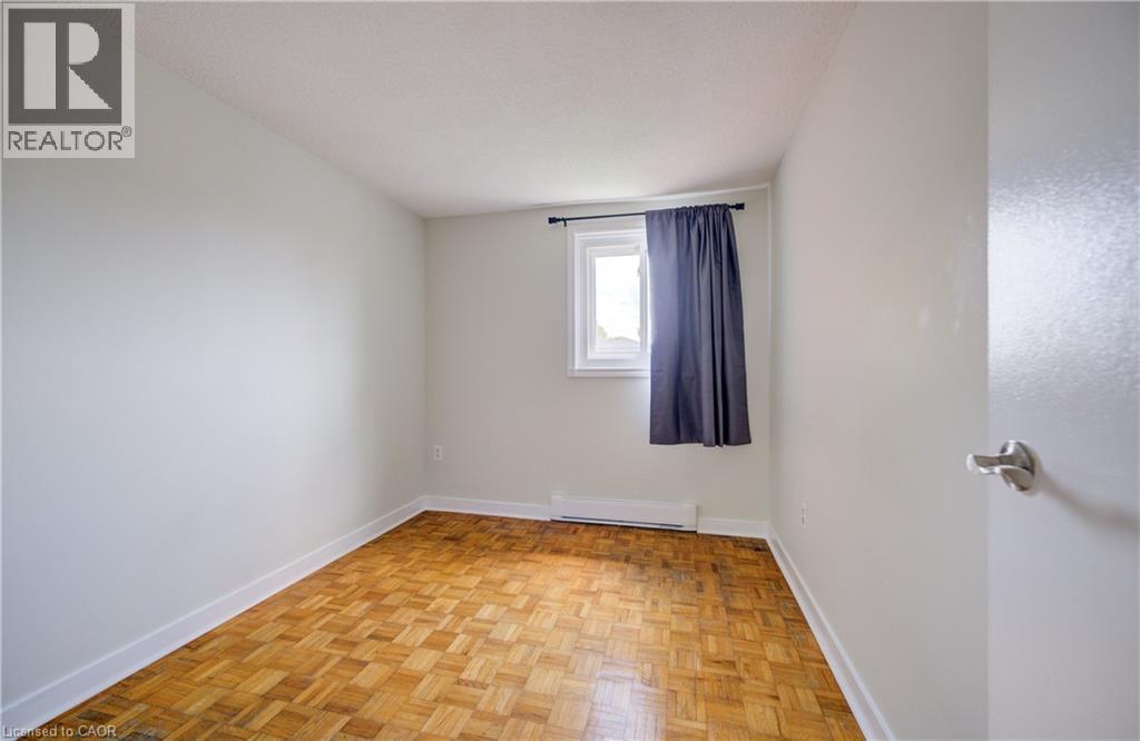 160 Jansen Avenue Unit# 32, Kitchener, Ontario  N2A 2L7 - Photo 18 - 40829041