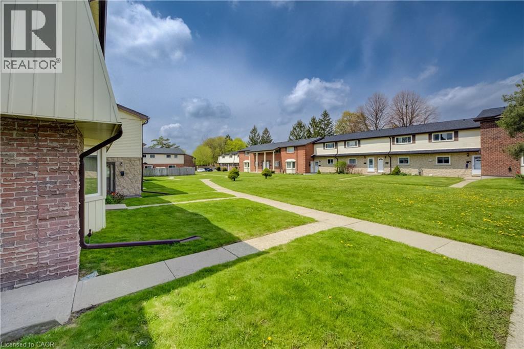 160 Jansen Avenue Unit# 32, Kitchener, Ontario  N2A 2L7 - Photo 4 - 40829041