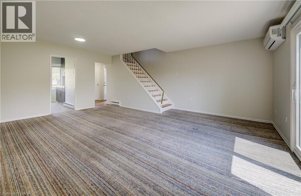 160 Jansen Avenue Unit# 32, Kitchener, Ontario  N2A 2L7 - Photo 8 - 40829041
