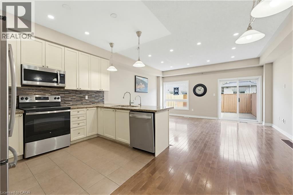 110 Highland Road E Unit# 75, Kitchener, Ontario  N2M 3S1 - Photo 3 - 40829103