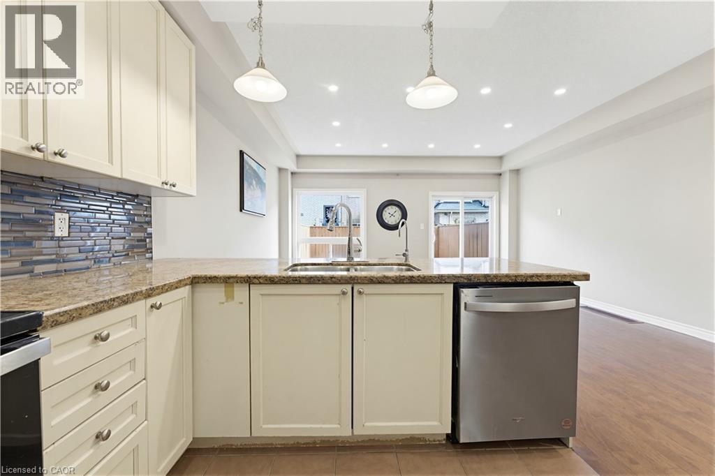 110 Highland Road E Unit# 75, Kitchener, Ontario  N2M 3S1 - Photo 5 - 40829103