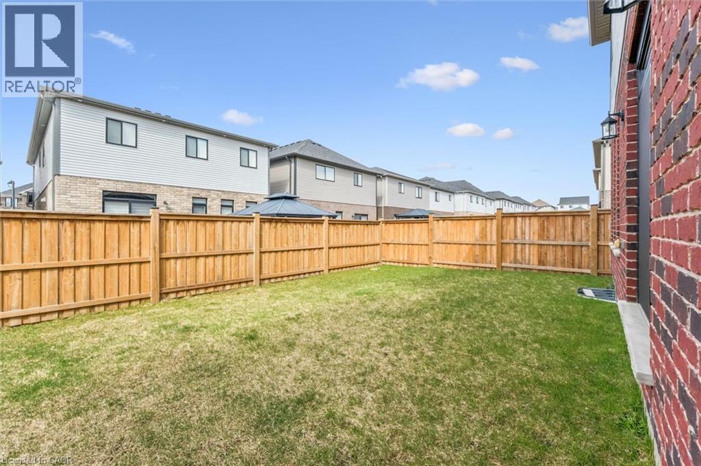 628 Florencedale Crescent, Kitchener, Ontario  N2R 0N4 - Photo 34 - 40829828