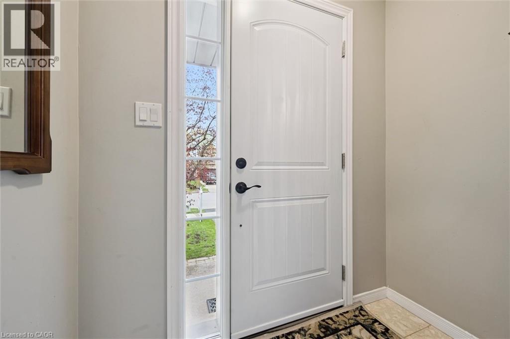203 Baker Street, Waterloo, Ontario  N2T 2L8 - Photo 6 - 40830171