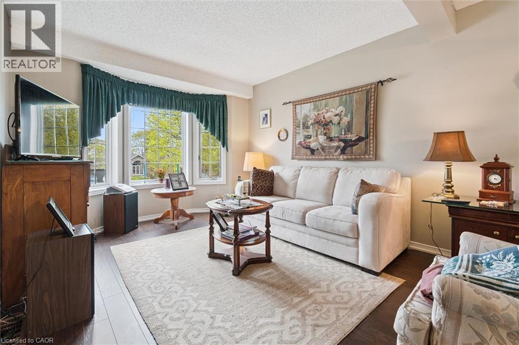 203 Baker Street, Waterloo, Ontario  N2T 2L8 - Photo 7 - 40830171