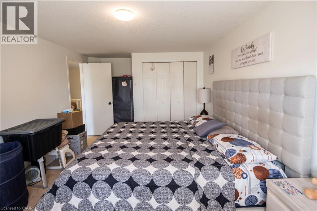 147 Dubrick Crescent Unit# 1, Kitchener, Ontario  N2E 4G3 - Photo 17 - 40830491