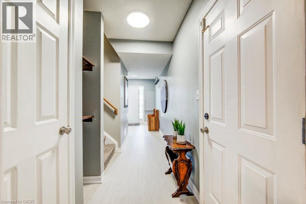 14 Cranshaw Street, Kitchener, Ontario  N2R 1W2 - Photo 5 - 40830635