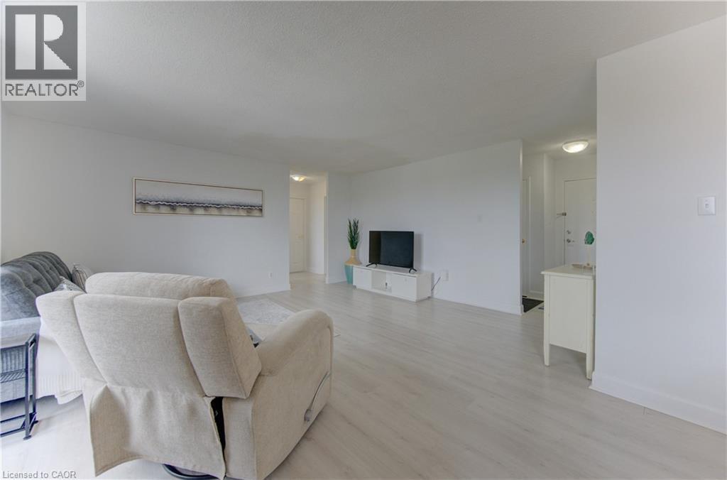 1100 Courtland Avenue E Unit# 610, Kitchener, Ontario  N2C 2H9 - Photo 14 - 40830924