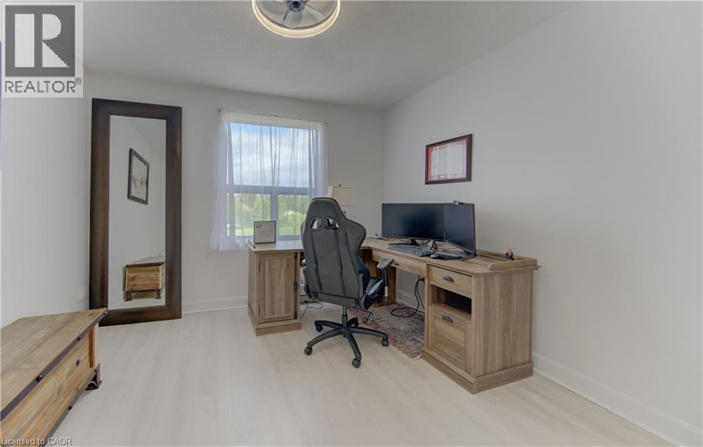 1100 Courtland Avenue E Unit# 610, Kitchener, Ontario  N2C 2H9 - Photo 19 - 40830924