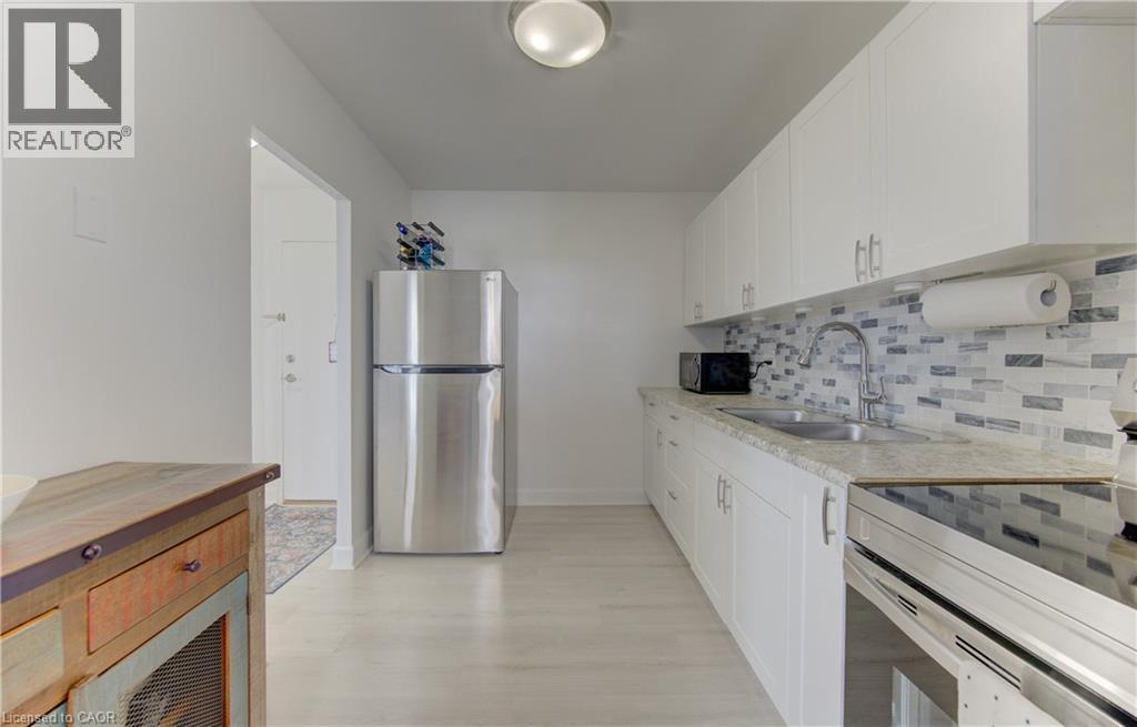1100 Courtland Avenue E Unit# 610, Kitchener, Ontario  N2C 2H9 - Photo 5 - 40830924