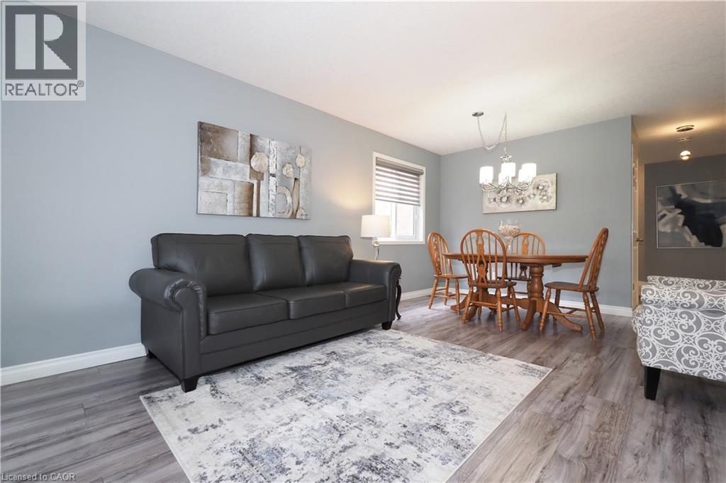 70 Queen Charlotte Crescent, Kitchener, Ontario  N2E 3N6 - Photo 14 - 40830310