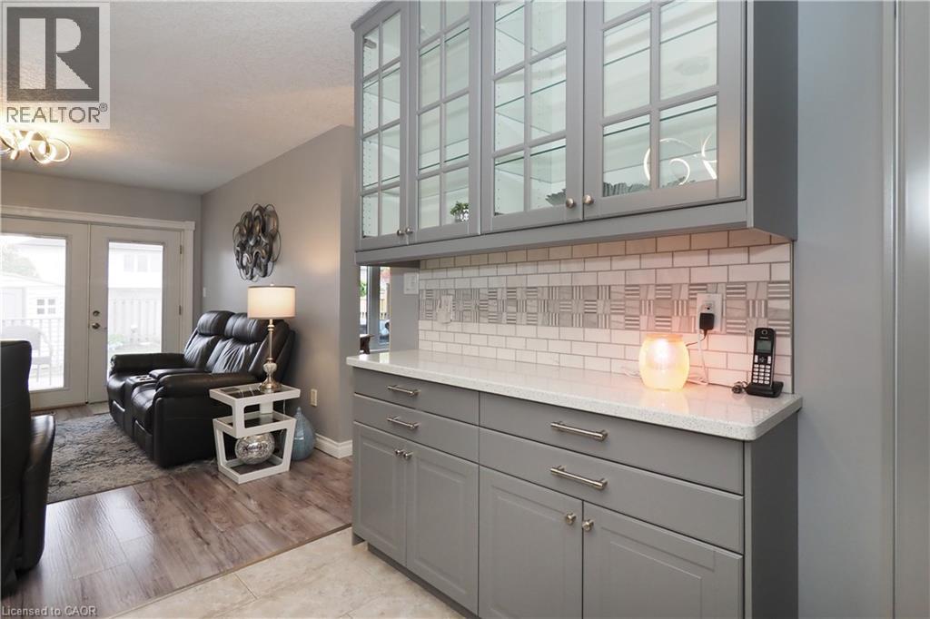 70 Queen Charlotte Crescent, Kitchener, Ontario  N2E 3N6 - Photo 22 - 40830310