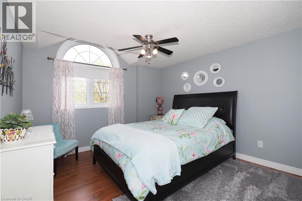 70 Queen Charlotte Crescent, Kitchener, Ontario  N2E 3N6 - Photo 41 - 40830310