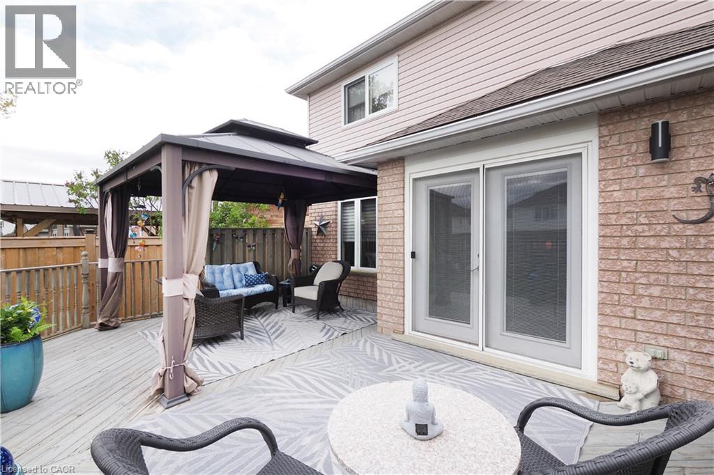 70 Queen Charlotte Crescent, Kitchener, Ontario  N2E 3N6 - Photo 47 - 40830310