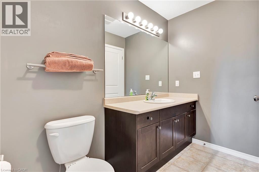 935 Zeller Crescent, Kitchener, Ontario  N2A 0C7 - Photo 26 - 40827754