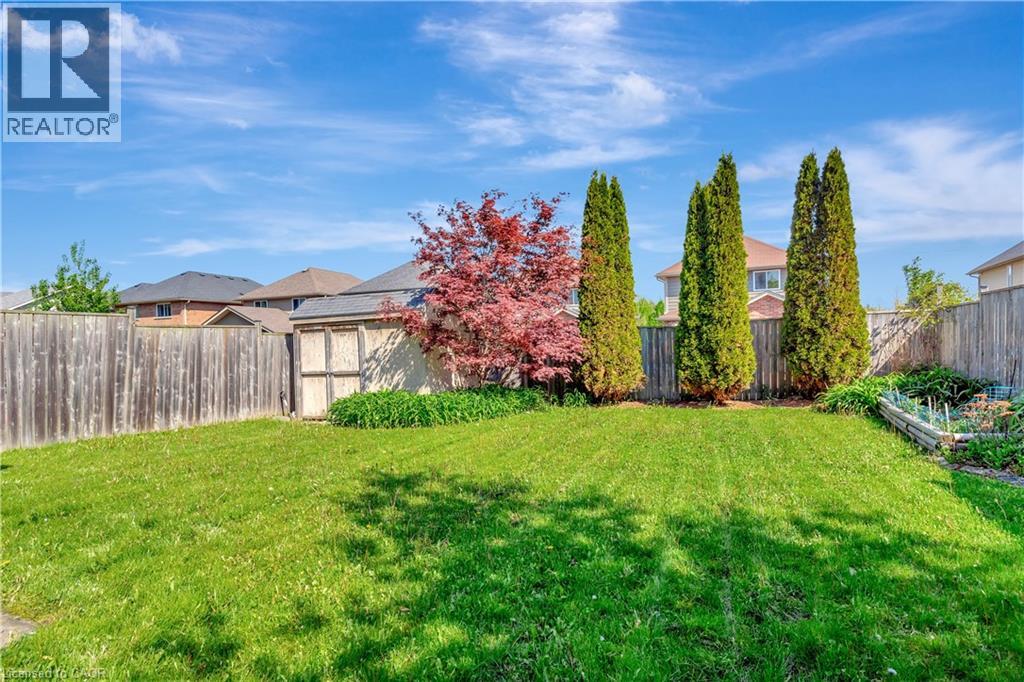935 Zeller Crescent, Kitchener, Ontario  N2A 0C7 - Photo 47 - 40827754