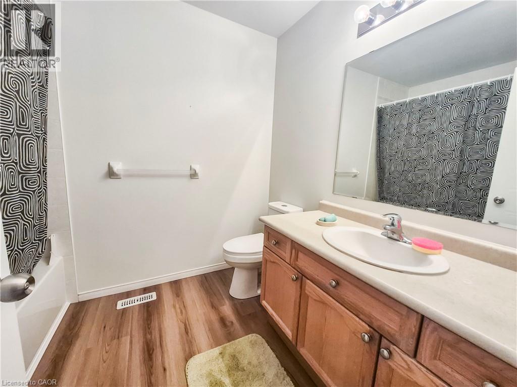 775 Karlsfeld Road, Waterloo, Ontario  N2T 2X2 - Photo 14 - 40832047