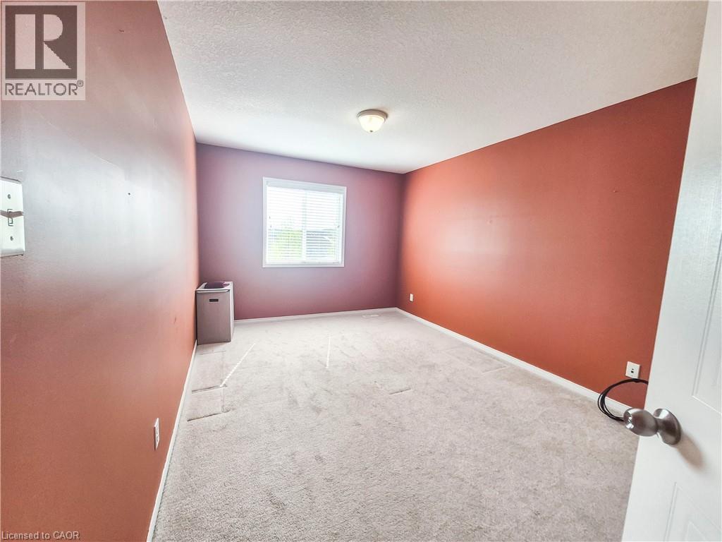 775 Karlsfeld Road, Waterloo, Ontario  N2T 2X2 - Photo 16 - 40832047