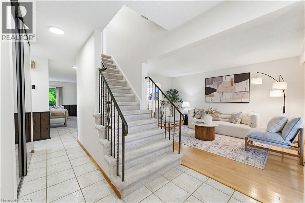 216 Mcgarry Drive, Kitchener, Ontario  N2N 1H9 - Photo 7 - 40825973