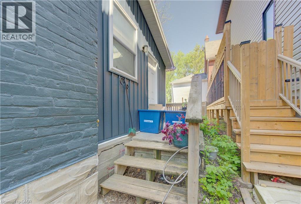 48 Breithaupt Street, Kitchener, Ontario  N2H 5G6 - Photo 34 - 40824430