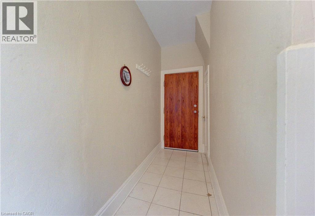 48 Breithaupt Street, Kitchener, Ontario  N2H 5G6 - Photo 6 - 40824430