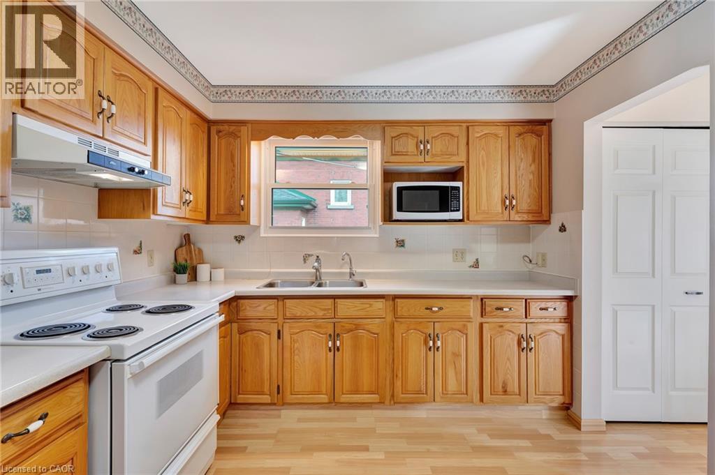 73 Brunswick Avenue, Kitchener, Ontario  N2H 4E7 - Photo 12 - 40831500
