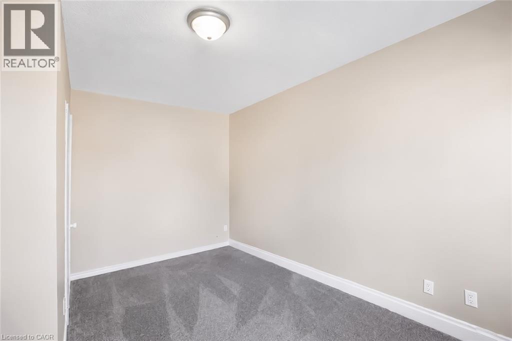 93 Lancaster Street W, Kitchener, Ontario  N2H 4T3 - Photo 11 - 40832453