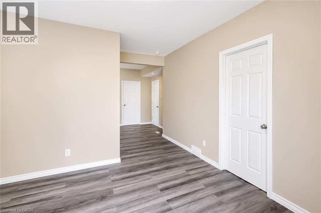93 Lancaster Street W, Kitchener, Ontario  N2H 4T3 - Photo 4 - 40832453