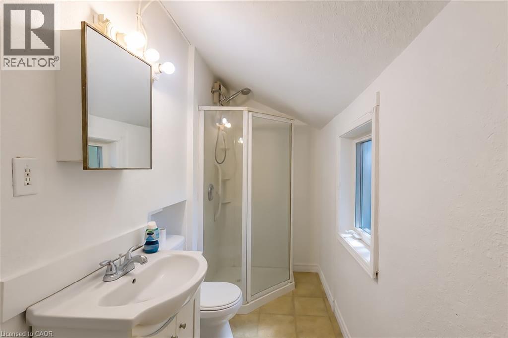 87 Lancaster Street W, Kitchener, Ontario  N2H 4T3 - Photo 17 - 40832474