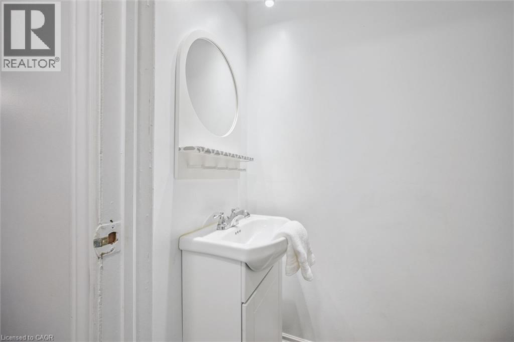 71 Blackhorne Drive, Kitchener, Ontario  N2E 1T5 - Photo 27 - 40828130