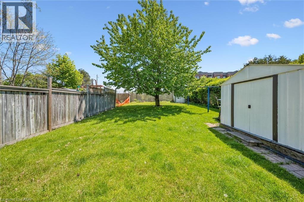 71 Blackhorne Drive, Kitchener, Ontario  N2E 1T5 - Photo 33 - 40828130