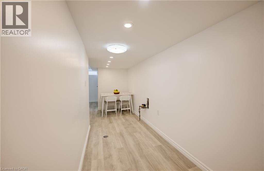152 Clark Avenue, Kitchener, Ontario  N2C 1Y5 - Photo 24 - 40832977