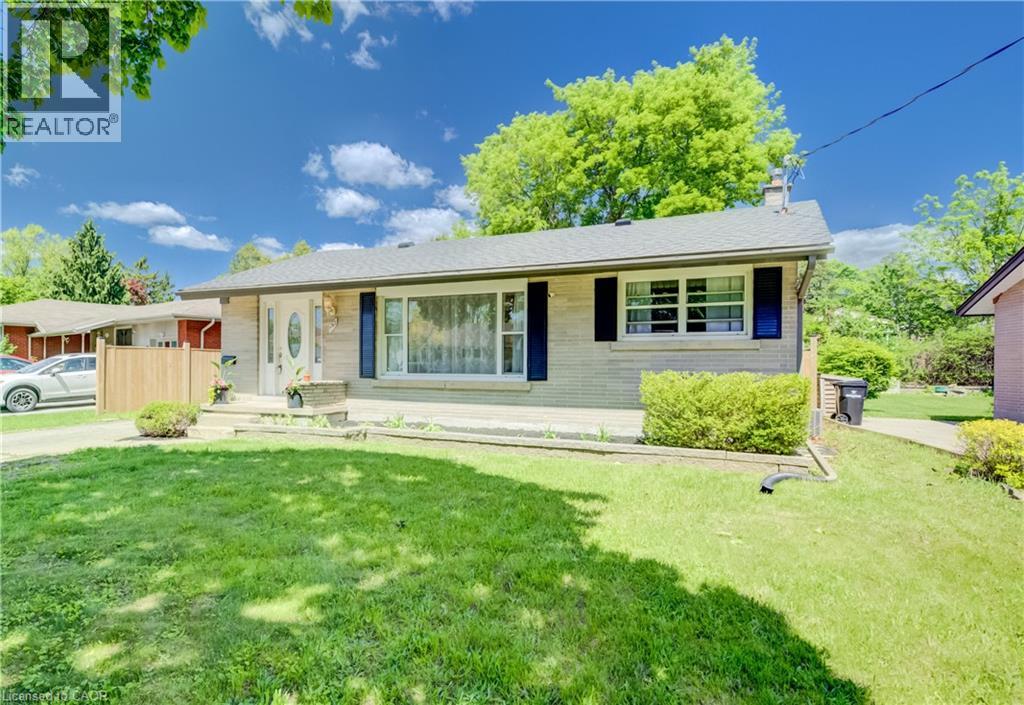 152 Clark Avenue, Kitchener, Ontario  N2C 1Y5 - Photo 3 - 40832977