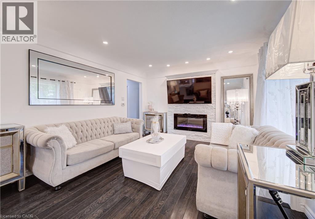 152 Clark Avenue, Kitchener, Ontario  N2C 1Y5 - Photo 4 - 40832977