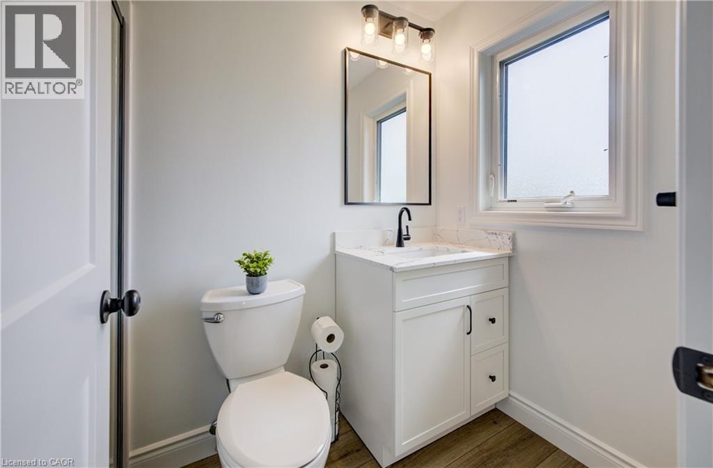 464 Northlake Drive, Waterloo, Ontario  N2V 2A4 - Photo 29 - 40820957