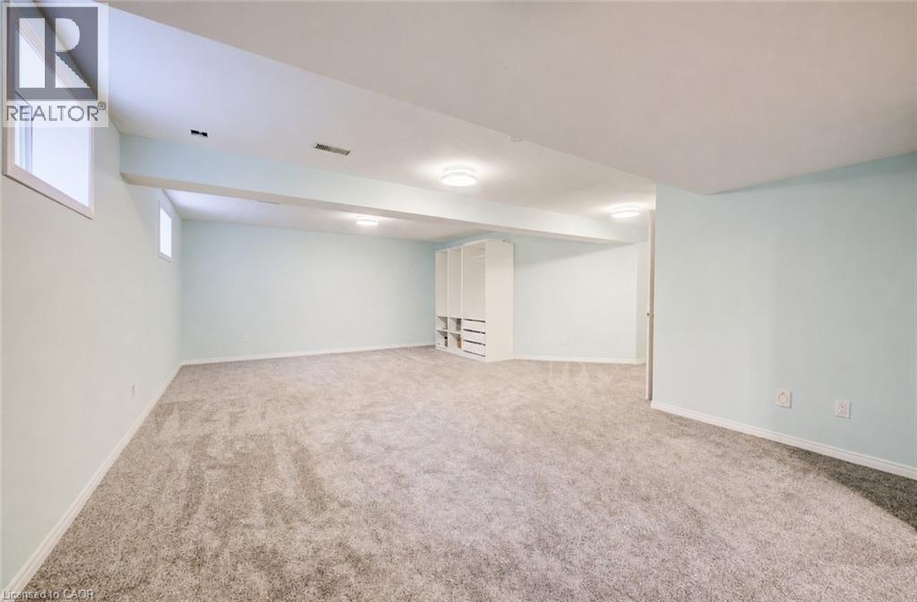 464 Northlake Drive, Waterloo, Ontario  N2V 2A4 - Photo 38 - 40820957