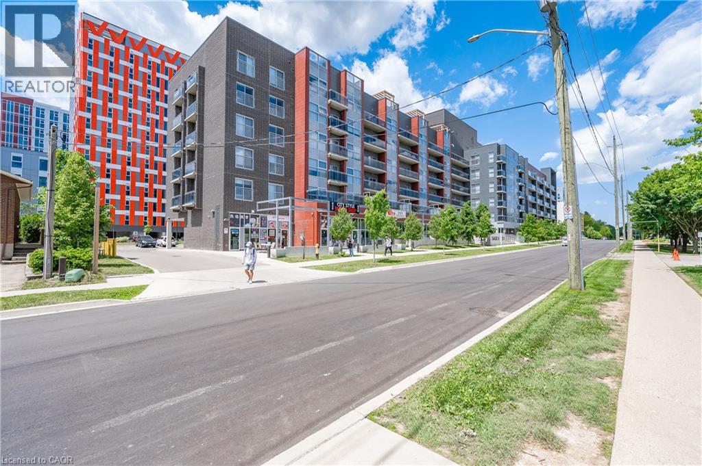 251 Hemlock Street Unit# 201, Waterloo, Ontario  N2L 0H2 - Photo 3 - 40834622