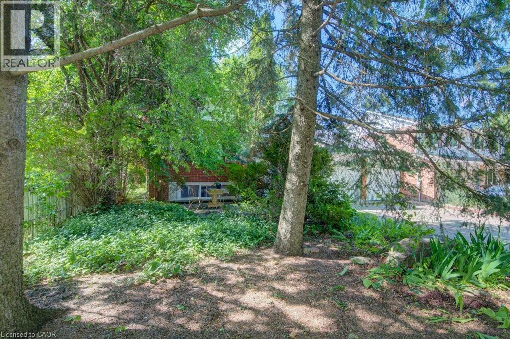 60 Mayfield Avenue, Waterloo, Ontario  N2J 3S1 - Photo 2 - 40835791