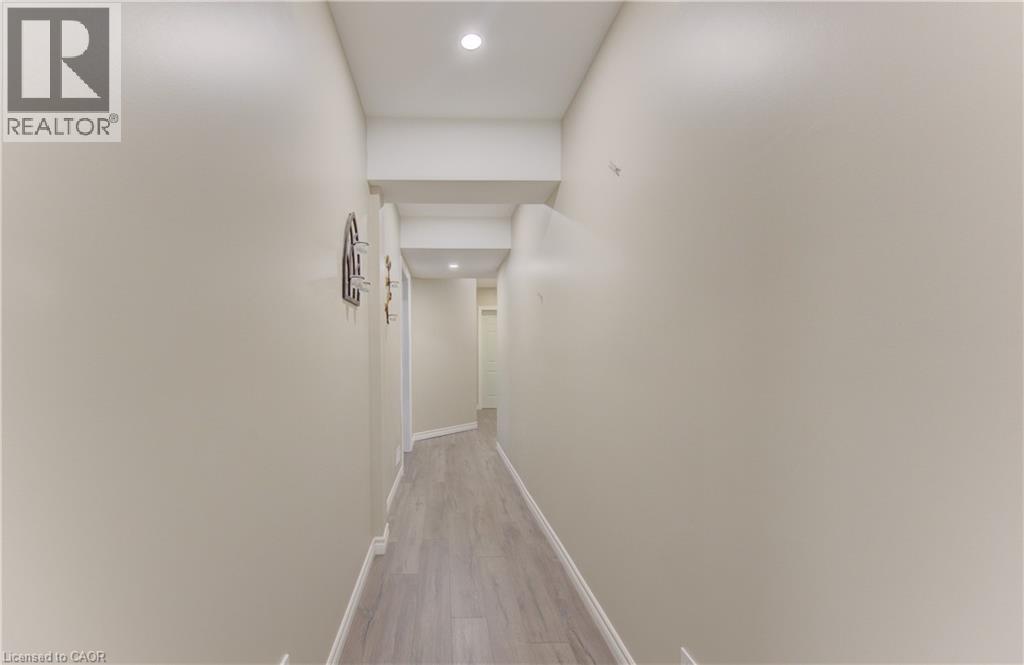 369 Zeller Drive, Kitchener, Ontario  N2A 0A3 - Photo 35 - 40835624